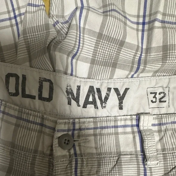 Old Navy & Hurley Men’s Shorts Bundle Size 32-33 - Picture 5 of 9